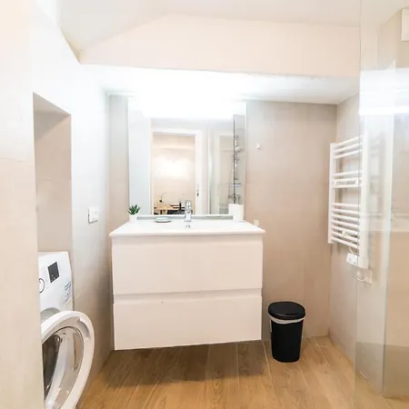 아파트 Ou Mentounasc - Duplex Vieille - Free Parking 멍똥